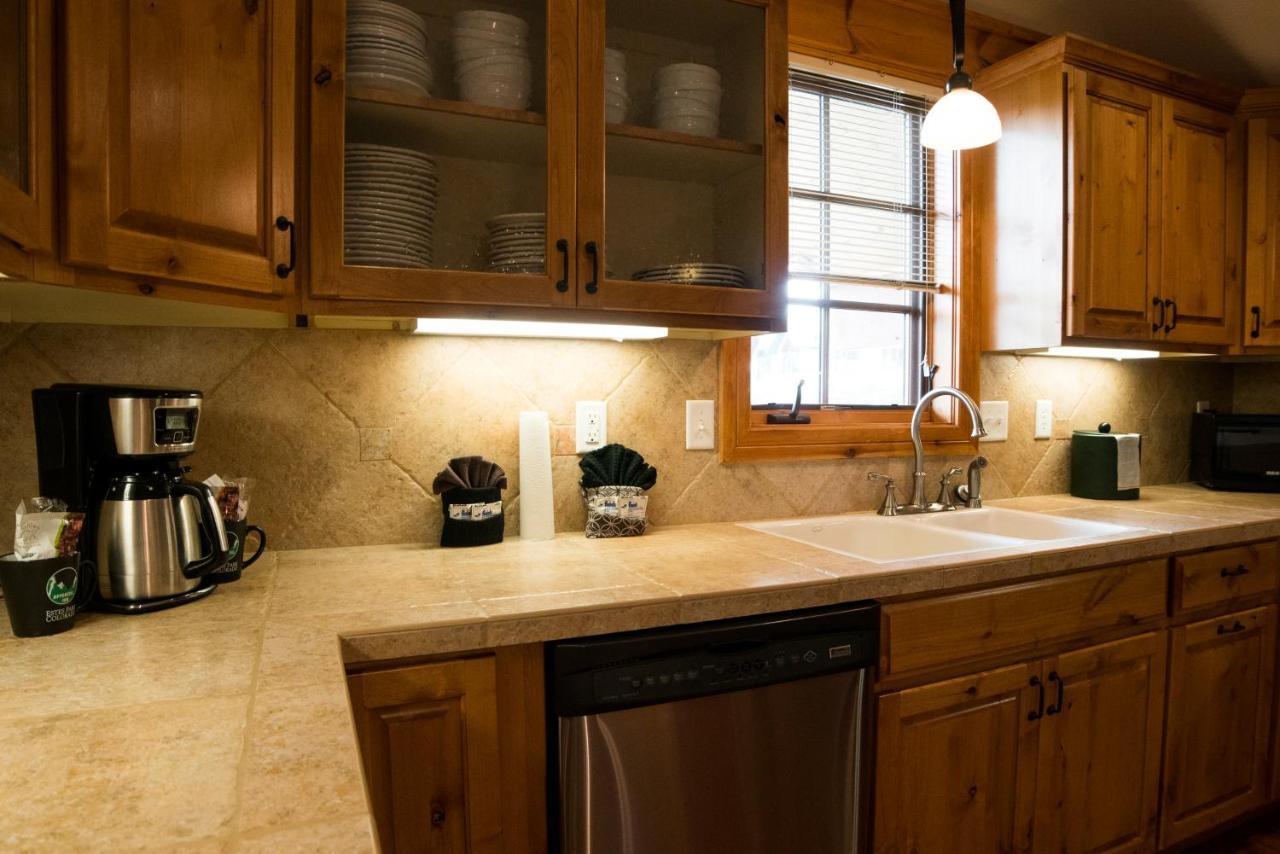 Deluxe Two-Bedroom Apartment with Balcony