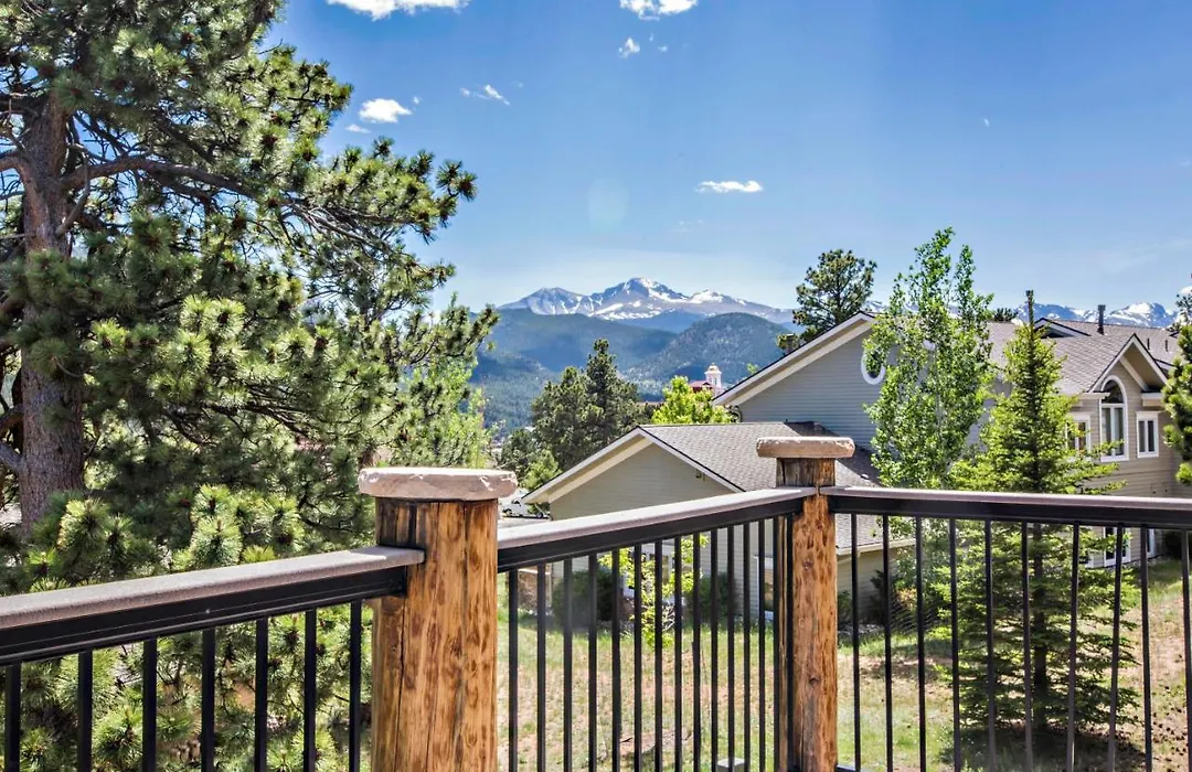 The Stanley Hotel-1