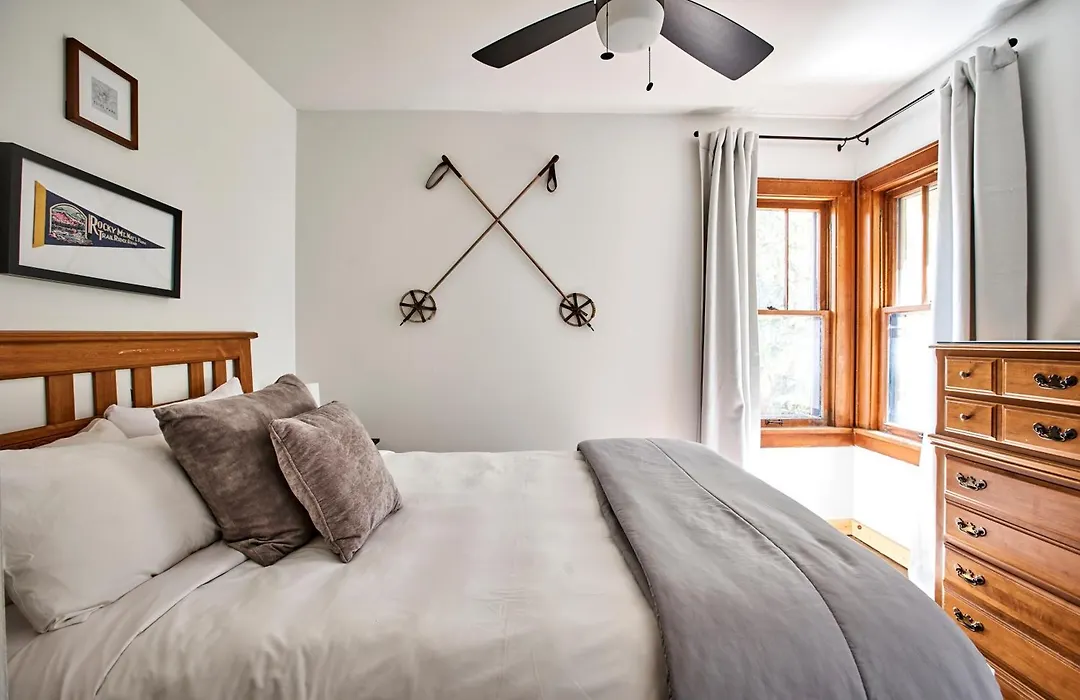 Misty Mountain Lodge-1