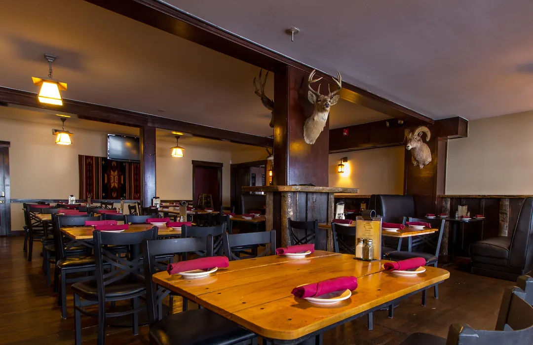 Marys Lake Lodge Mountain Resort And Condos-1