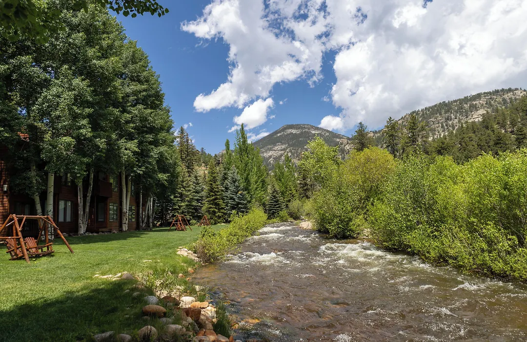 Aspen Winds On Fall River-1