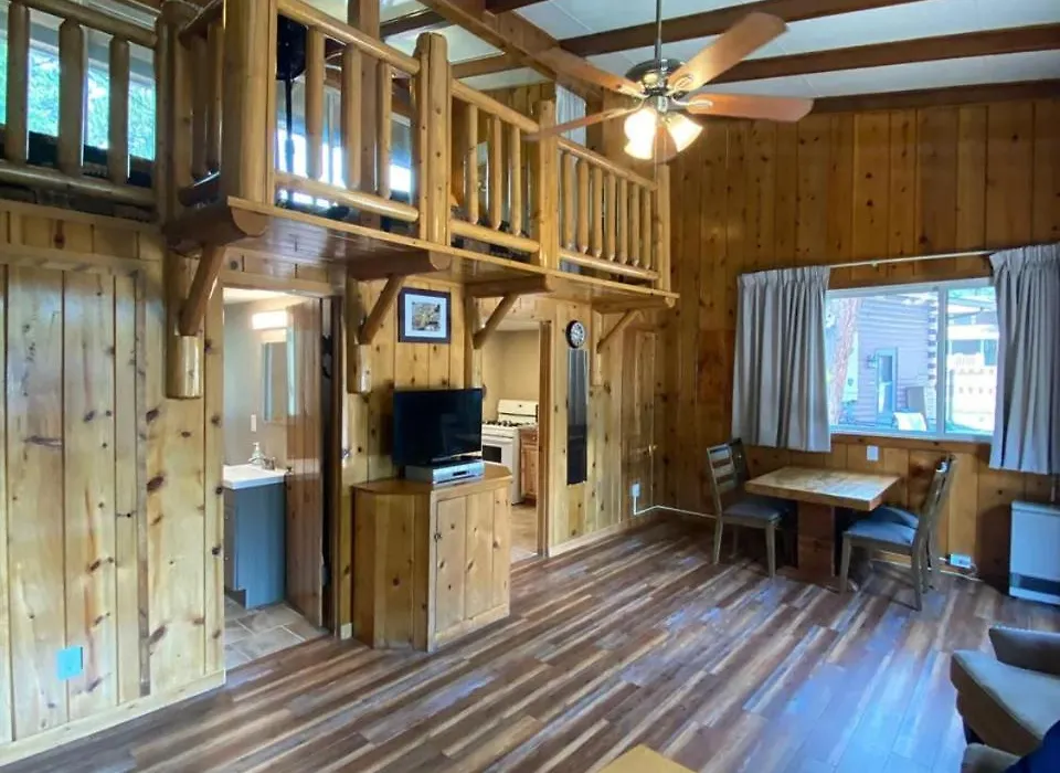 Blackhawk Cabins-1