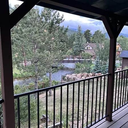 Skyline Cottages-2