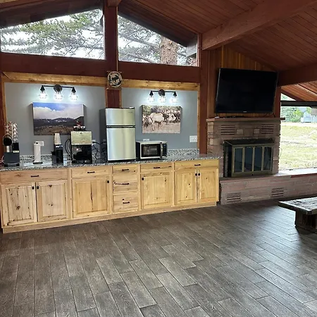 Columbine Inn (Adults Only)-2