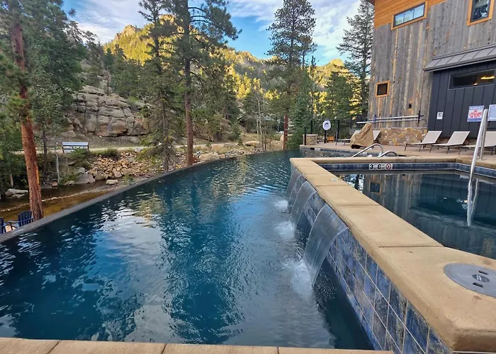 The Inn On Fall River & Fall River Cabins Estes Park