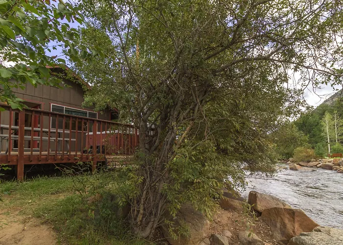 Brynwood On The River Estes Park